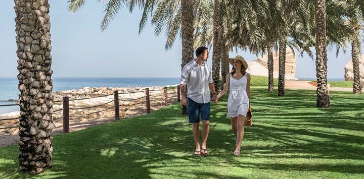 About Shangri La Barr Al Jissah Resort And Spa Muscat Oman Beach Resort Spa Hotel