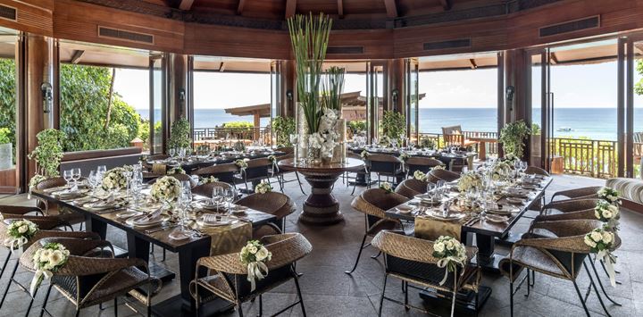 Beach Wedding In Boracay Venue Space Shangri La S Boracay