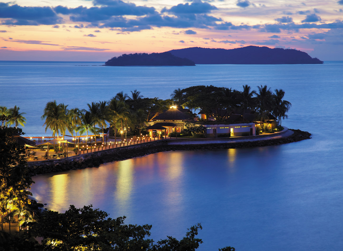 Kota Kinabalu Luxury Beach Resort - 5 Star Hotel | Shangri-La's Tanjung