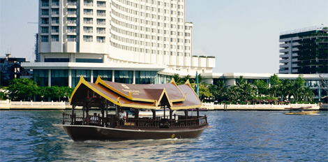 Shangri-La Hotel, Bangkok Operates Free Shuttle Services To Bangkok's Famous Shopping Paradise