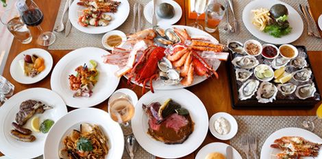 The Brunch Next2 Cafe At Shangri La Hotel Bangkok Is A Place For Families To Be This Sunday Shangri La Hotel Bangkok