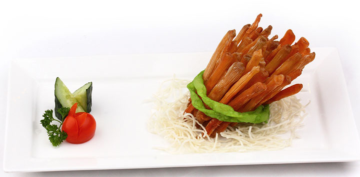 干したサンドウォームカリカリ揚げ