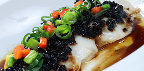 橄榄油黑豆酱蒸鳕鱼