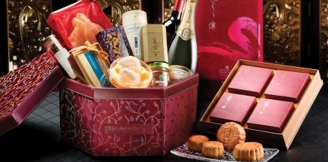Island Shangri La Hong Kong Celebrates Mid Autumn Festival With Charity Mooncake And Other Enticing Festive Treats Island Shangri La Hong Kong