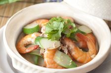 Shrimp with Cucumber, Minced Pork, and Superior Stock in a Clay Pot