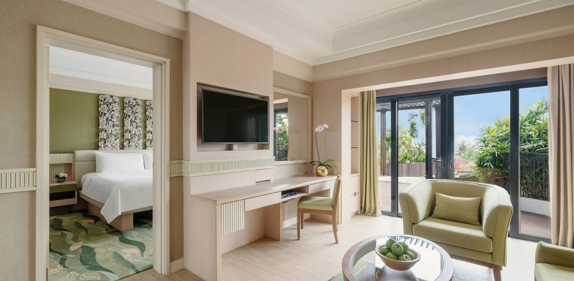Deluxe Sea View Suite Image Shangri La S Rasa Sentosa Resort And Spa Singapore
