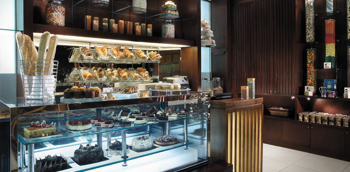 Restaurant Cake Shop International ShangriLa Hotel