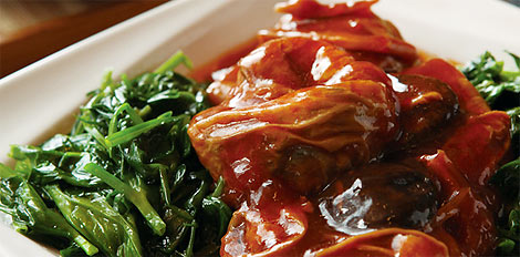 Braised Dried Bean Curd filled with Assorted Vegetables