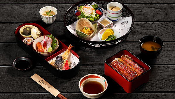 洋書◆シャングリ・ラ ホテルのレストラン 料理写真集 本 レシピ 洋書◇シャングリ・ラ ホテルのレストラン 料理写真集 本 レシピ